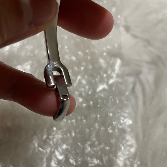 Authentic GUCCI 6800L silver watch🌸🌸🌸 - Picture 6 of 9